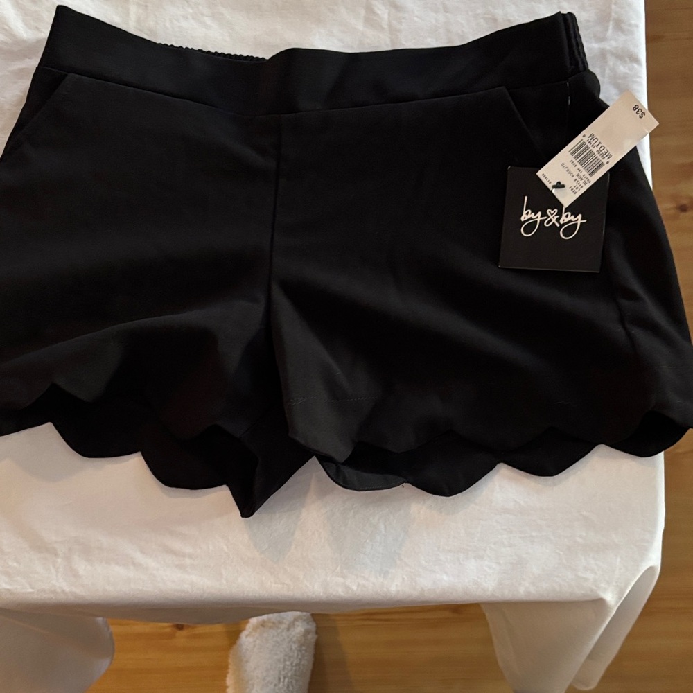 by & by Black Scalloped High Waist Shorts